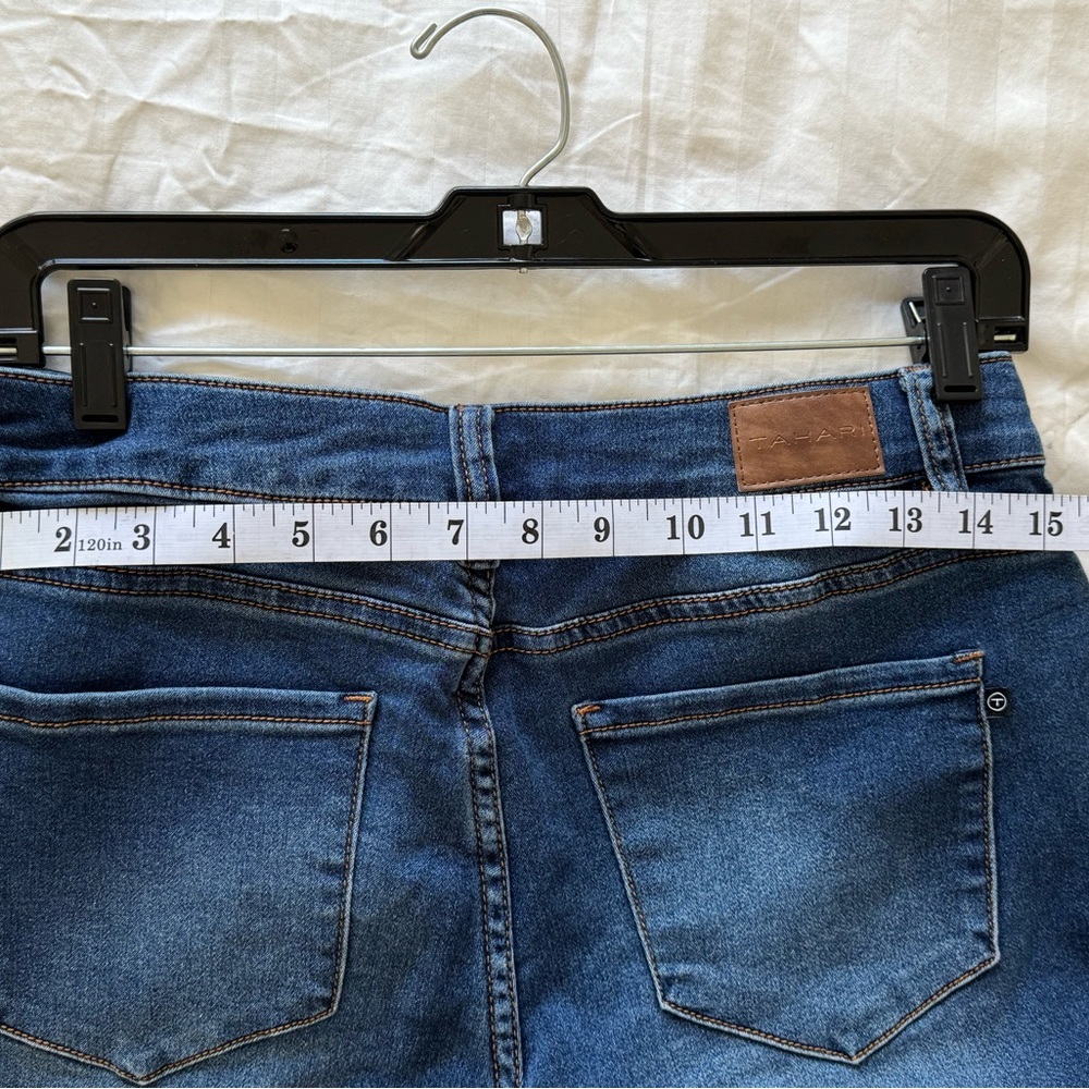 Tahari Women's Blue Straight leg Jeans size 6/28 - Picture 4 of 12